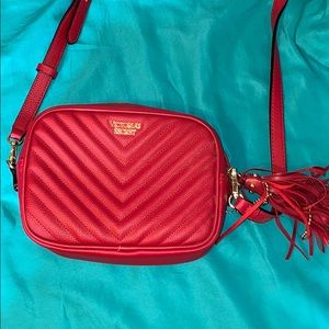 Victoria secret red purse can be converted